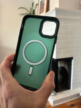 Miracase iPhone 11 MagSafe-Compatible Green Phone Case with Magnetic Ring